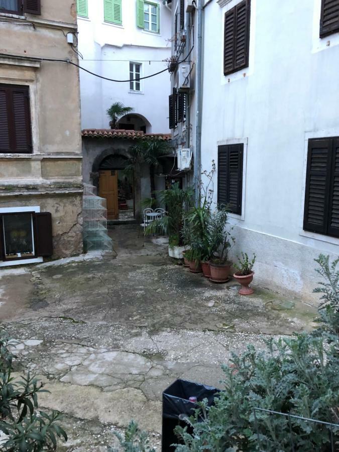 Apartment Saric 洛夫兰 外观 照片